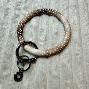 Oventure "Big O" silicone key ring- Antelope